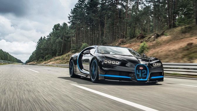 Bugatti Chiron - bate recorde mundial de acelerao.